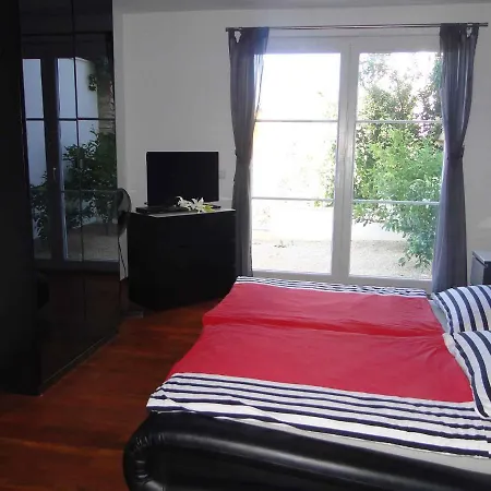 - Sibenik Riviera 36379 アパート