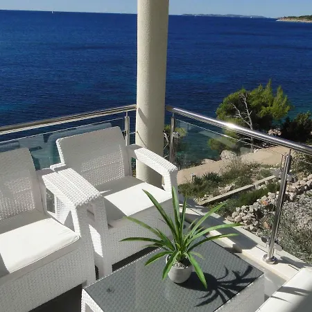 Primosten/sibenik Riviera 36379 Apartment *