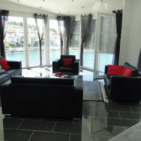 - Sibenik Riviera 36379 Apartment Primosten