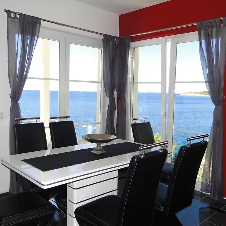 - Sibenik Riviera 36379 Appartement *